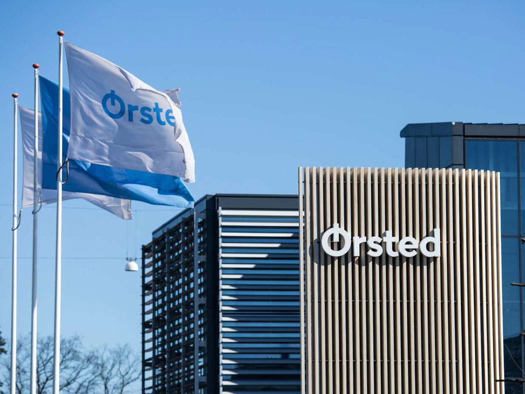 Analistas: La apertura de &Oslash;rsted a las turbinas chinas hace sonar la alarma para el sector e&oacute;lico europeo